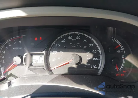 2012 Toyota Sienna Le V6 8 Passenger z USA, uszkodzony, nr VIN 5TDKK3DC2CS258692